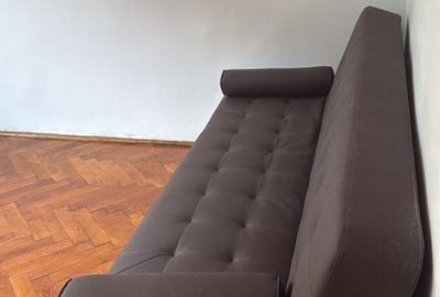 Apartament cu 2 camere în Cetate