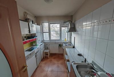 Apartament cu 2 camere semidecomandat în Titan