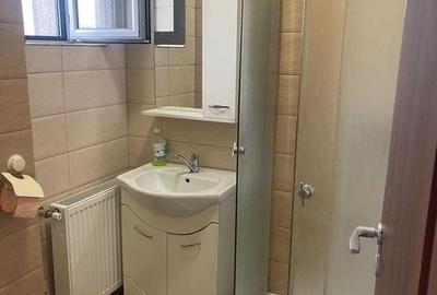 Garsonieră decomandată în Colentina