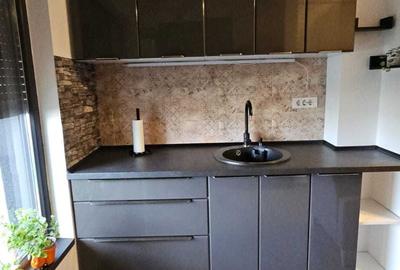 Apartament cu 2 camere semidecomandat în Central - 10