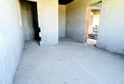 Casă cu 4 camere cu Teren 501 Mp în Sânmartin - 2