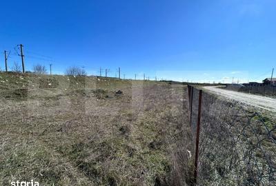 Teren de 2175 mp, în Cârcea
