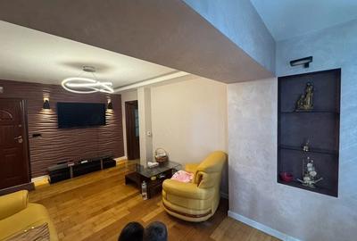 Apartament cu 2 camere decomandat în Central - 1