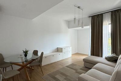 Apartament cu 3 camere decomandat, mobilat în Băneasa