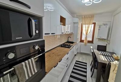 Apartament cu 2 camere decomandat în Bucium - 3