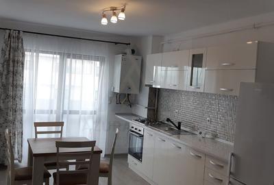 Apartament cu 2 camere semidecomandat, mobilat în Șelimbăr