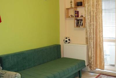 Apartament cu 4 camere semidecomandat în Universitate - 3