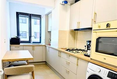 Apartament cu 2 camere decomandat în Păcurari - 2