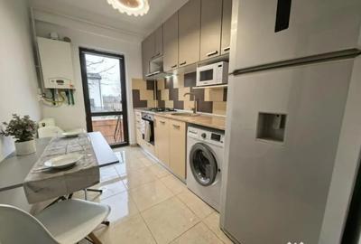 Apartament cu 3 camere decomandat în Lunca Cetățuii