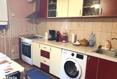 Apartament cu 2 camere decomandat în Dacia - 10