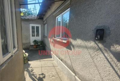 Casă cu 3 camere cu Teren 200 Mp în Dacia