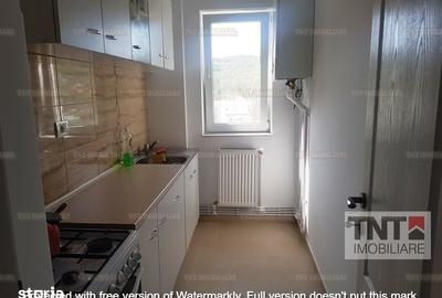 Apartament cu 3 camere decomandat în Galata - 5