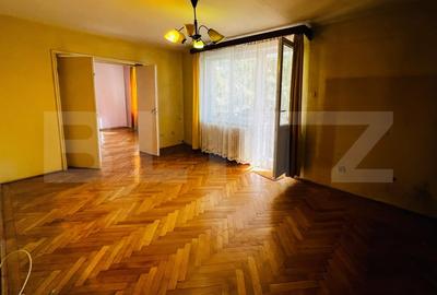 Apartament cu 3 camere decomandat în Dâmbu Pietros