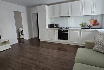 Apartament cu 3 camere decomandat în Central - 2