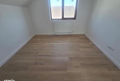 Casă cu 4 camere în Burdujeni