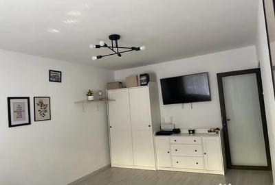 Apartament cu 2 camere decomandat în Trivale