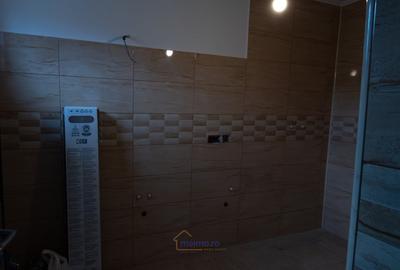 Casă cu 3 camere cu Teren 400 Mp în Comănești - 12