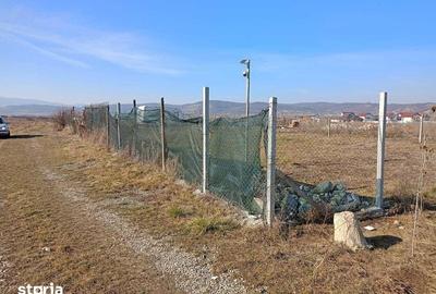 Teren de 500 mp, în Cristian - 2
