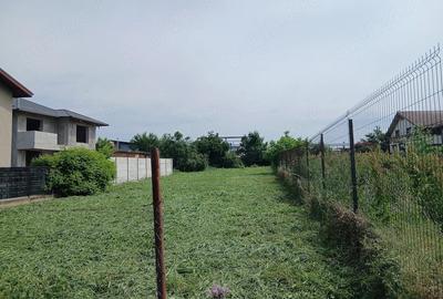 Teren de 700 mp, în Central