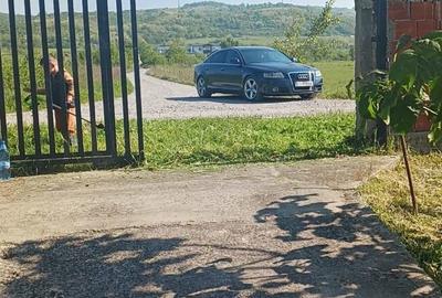 Teren de 2700 mp, în Moldova Veche