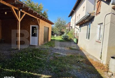 Casă cu 2 camere cu Teren 483 Mp în Criș