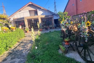Casă cu Teren 1400 Mp în Central - 9