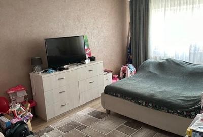 Apartament cu 2 camere decomandat, mobilat în Alexandru cel Bun - 2