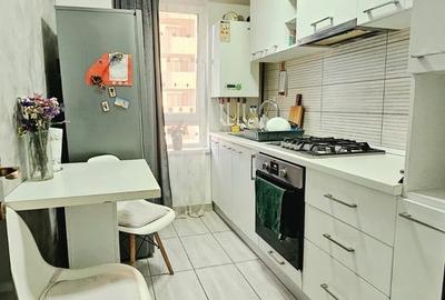 Apartament cu 3 camere decomandat în Cug