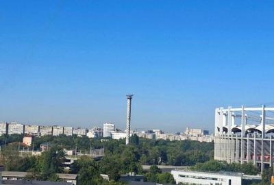 Apartament cu 3 camere semidecomandat în Chișinau