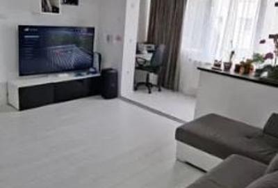 Apartament cu 3 camere semidecomandat în Obor - 2