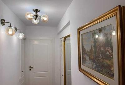 Apartament cu 3 camere semidecomandat în Ultracentral