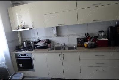 Apartament cu 2 camere decomandat în Aurel Vlaicu - 2