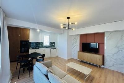Apartament cu 3 camere în Calea Dumbrăvii