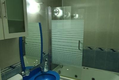 Apartament cu 3 camere decomandat în Nufărul - 2