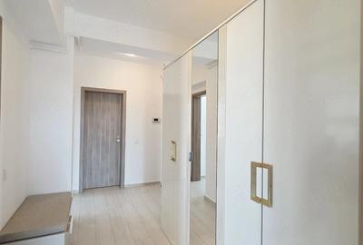 Apartament cu 2 camere decomandat, mobilat în Central