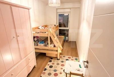 Apartament cu 3 camere în Aradului