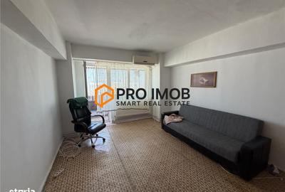 Apartament cu 3 camere semidecomandat în Unirii Sud