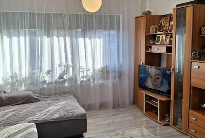 Casă cu 4 camere cu Teren 250 Mp în Prelungirea Ferentari - 1