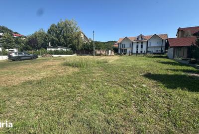 Teren de 1068 mp, în Central