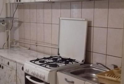 Apartament cu 3 camere decomandat, mobilat în Complex Studențesc - 6