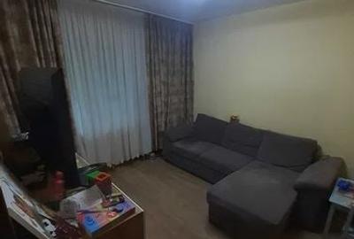 Apartament cu 2 camere decomandat în Obor