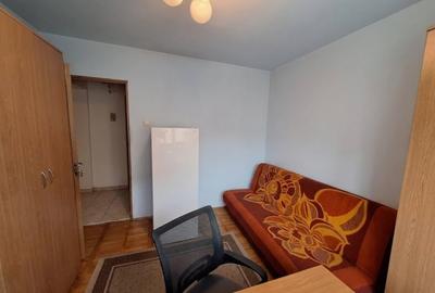 Apartament cu 3 camere semidecomandat, mobilat în Lipovei - 14