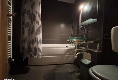 Apartament cu 3 camere decomandat în Găvana - 2