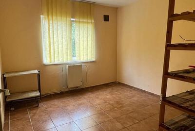 Apartament cu 3 camere în Burdea