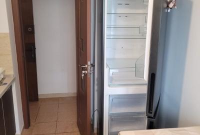 Apartament cu 3 camere decomandat, mobilat în Aviației
