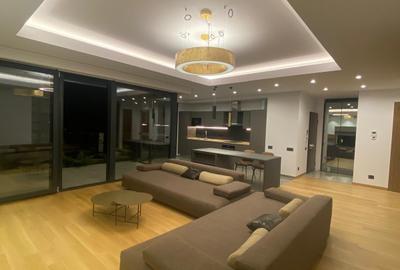 Apartament cu 4 camere decomandat, mobilat în Primăverii