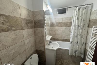 Apartament cu 2 camere în Cetate