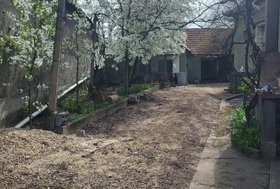 Casă cu Teren 2800 Mp în Central - 6