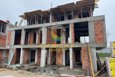 Casă cu 4 camere cu Teren 250 Mp în Titan