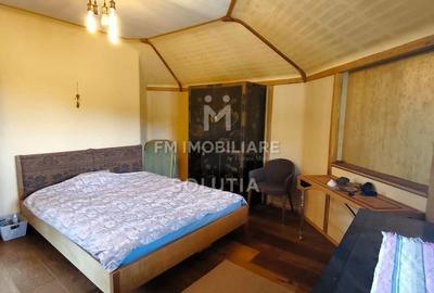 Casă cu 3 camere cu Teren 1100 Mp în Central - 4